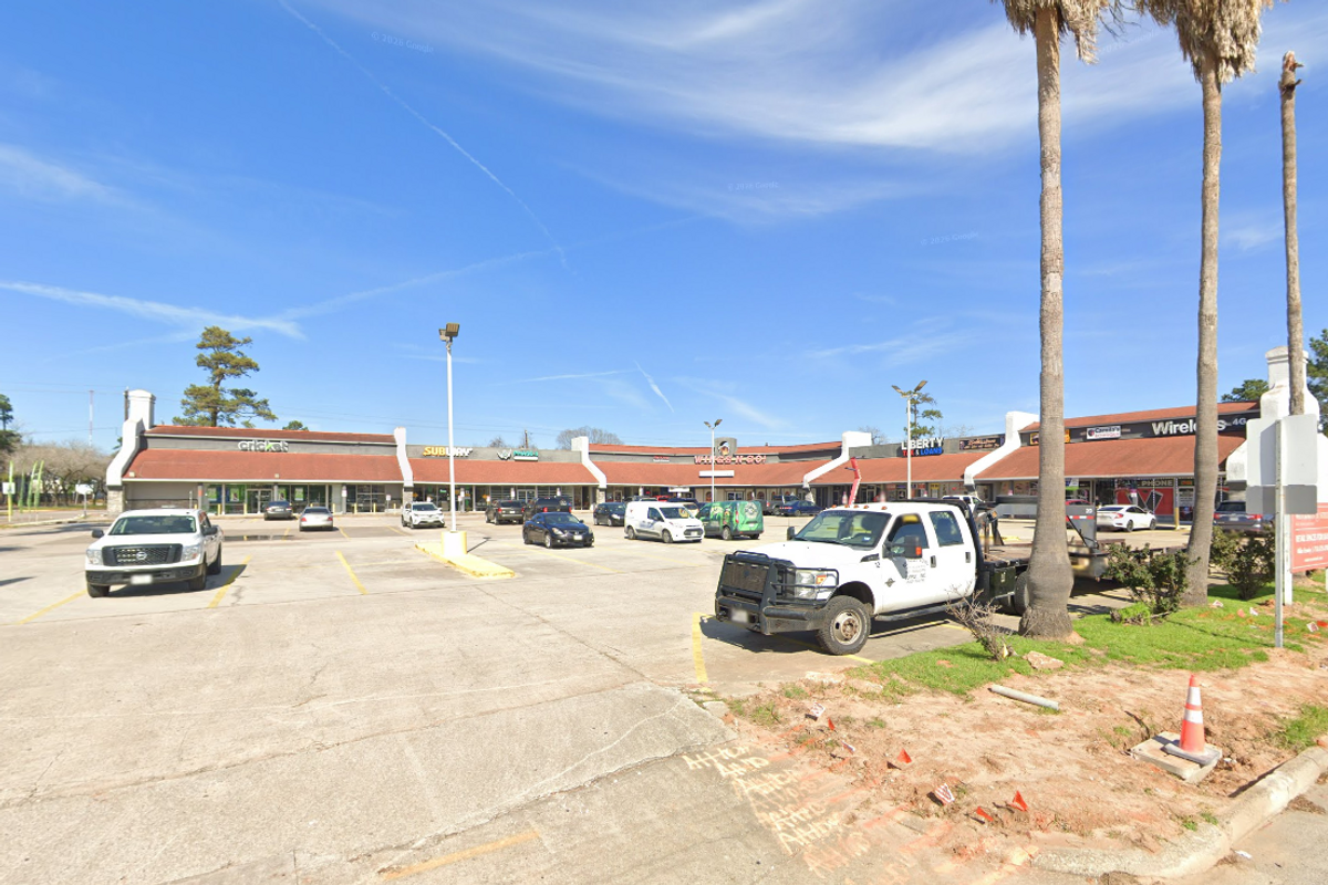 Retail property in 12611 Woodforest Blvd, Houston, TX 77015 — 2 Vacant Spaces — Woodforest