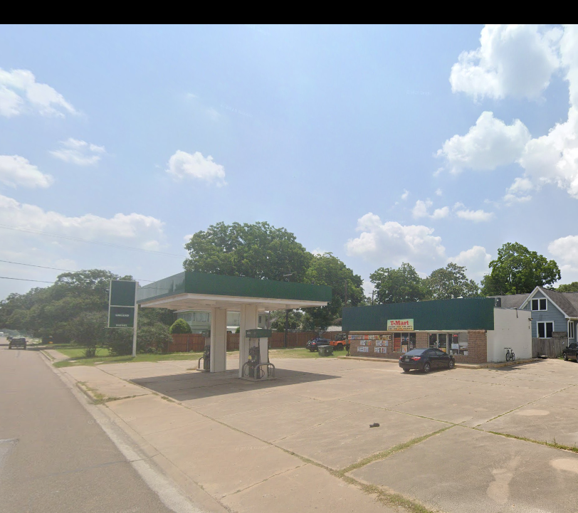 Gas Station property in El Campo, TX — Off Market Gas Station in El Campo